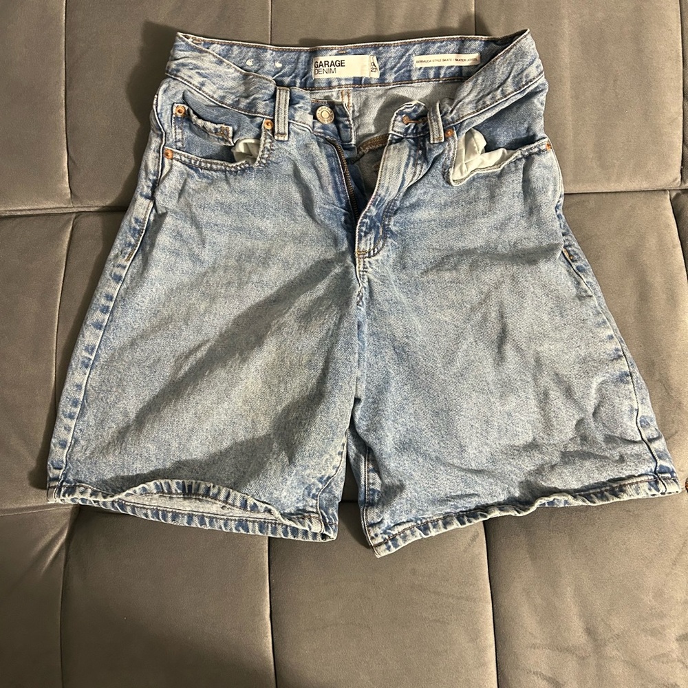 Garage Women's Blue Denim Jorts
